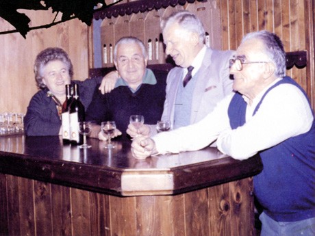 1990